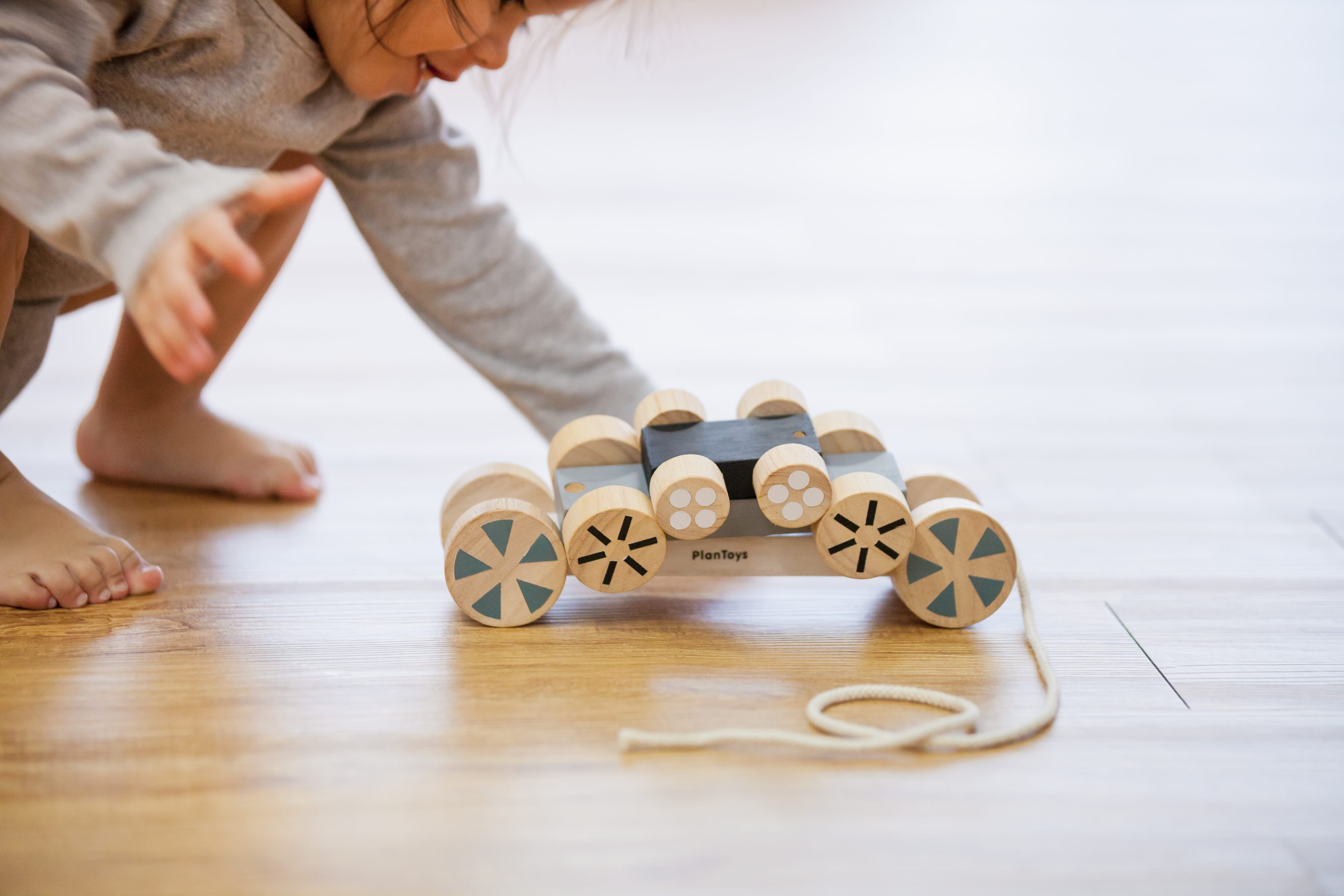 plan toys stacking wheels