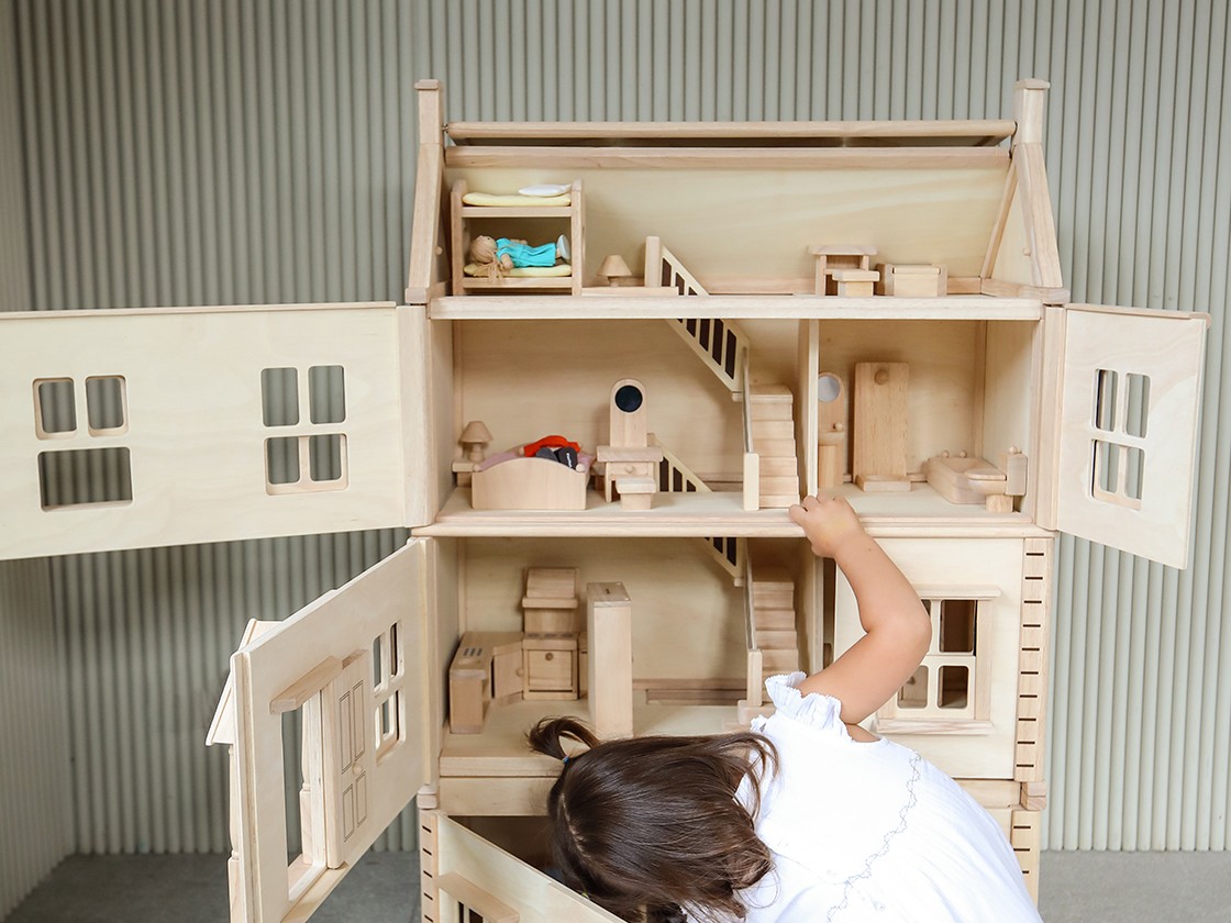 plan toys victorian dollhouse basement